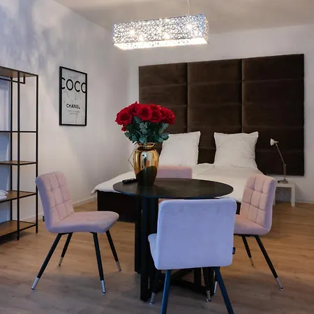 Wohngut-Appartement 50Qm 2, Zimmer Fuer Max 5 Pers Inklusive Parkplatz Hagen  Exterior foto