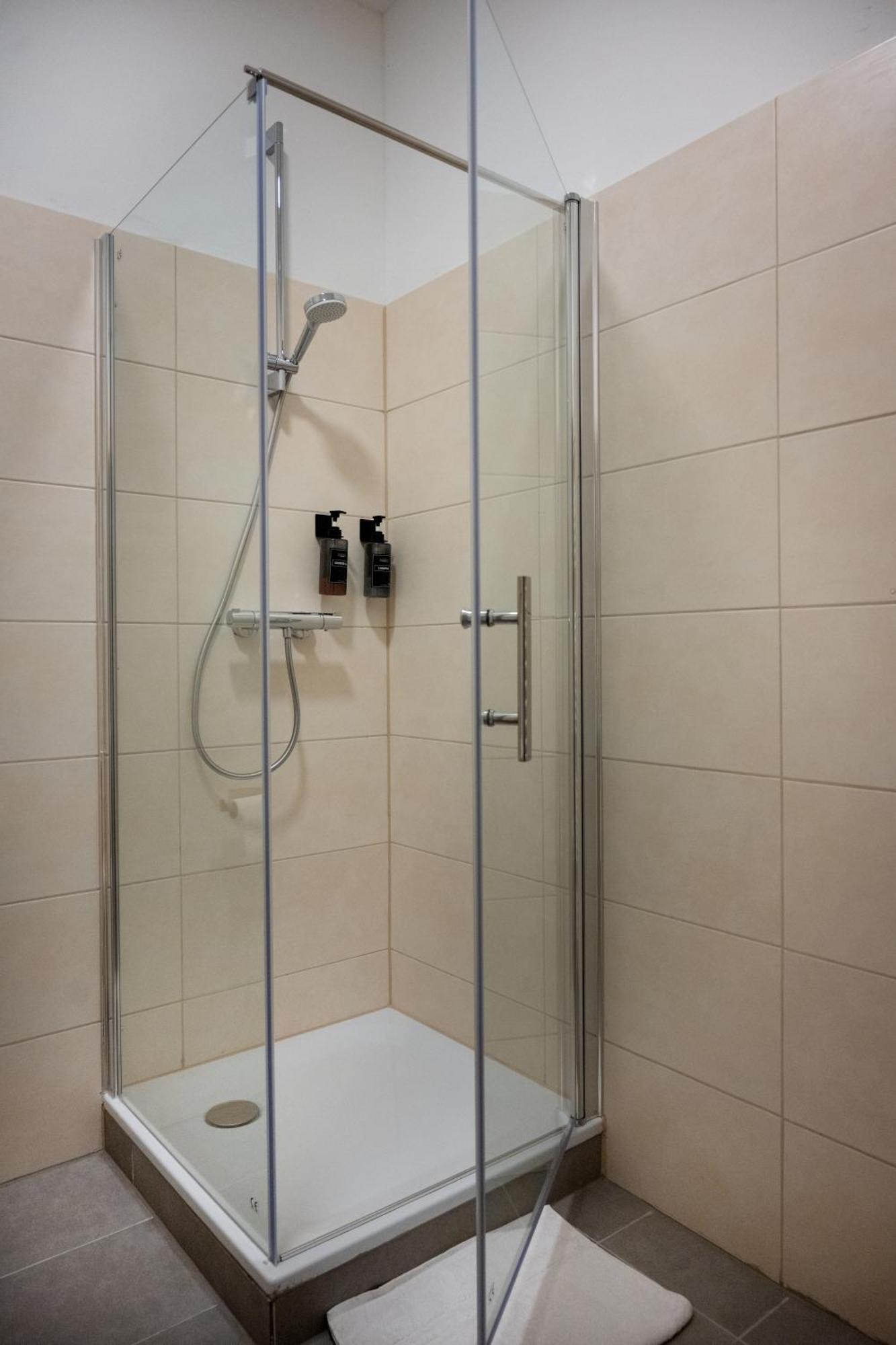 Apartment Wohngut-appartement 50qm 2, Fuer Max 5 Pers Inklusive Parkplatz *